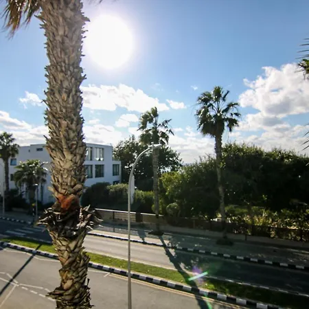 Phaedrus Living: Seaside Flat Constantinos 113 Διαμέρισμα Πάφος